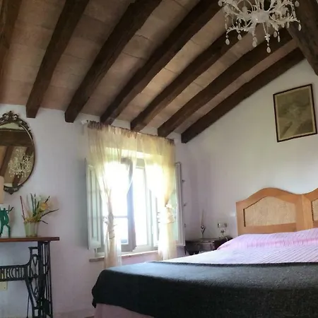컨트리하우스 La Casina Delle Rondini